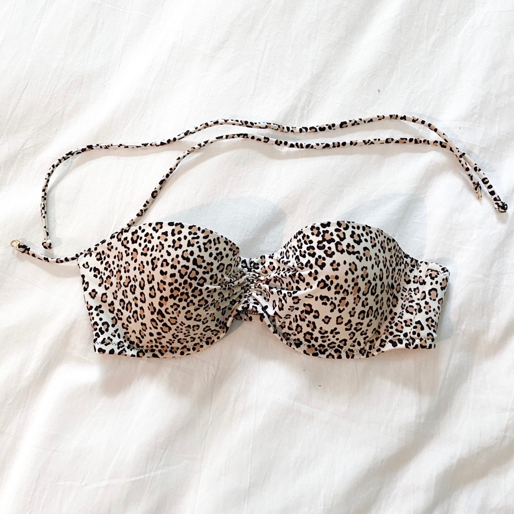 Victoria’s Secret bikini top